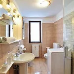 Casa Meno Apartamento *