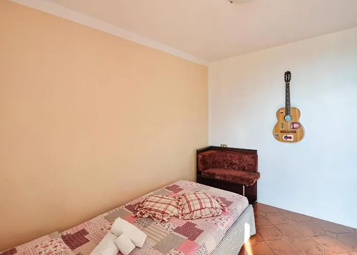 Casa Meno Novate Mezzola