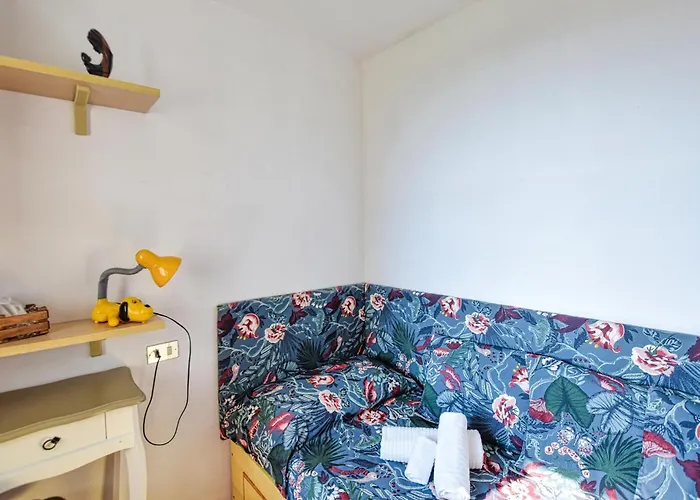 Casa Meno Novate Mezzola