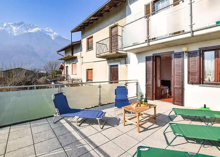 Casa Meno Novate Mezzola